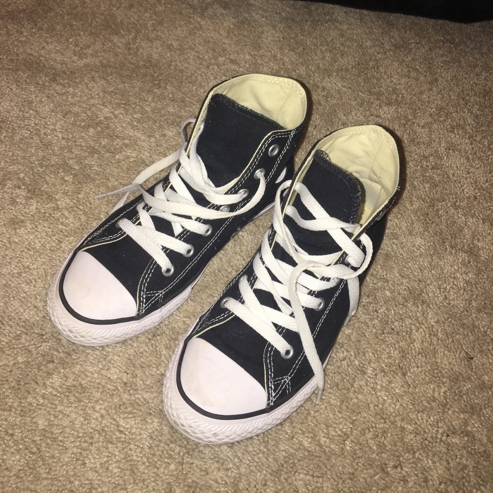 Black Converse